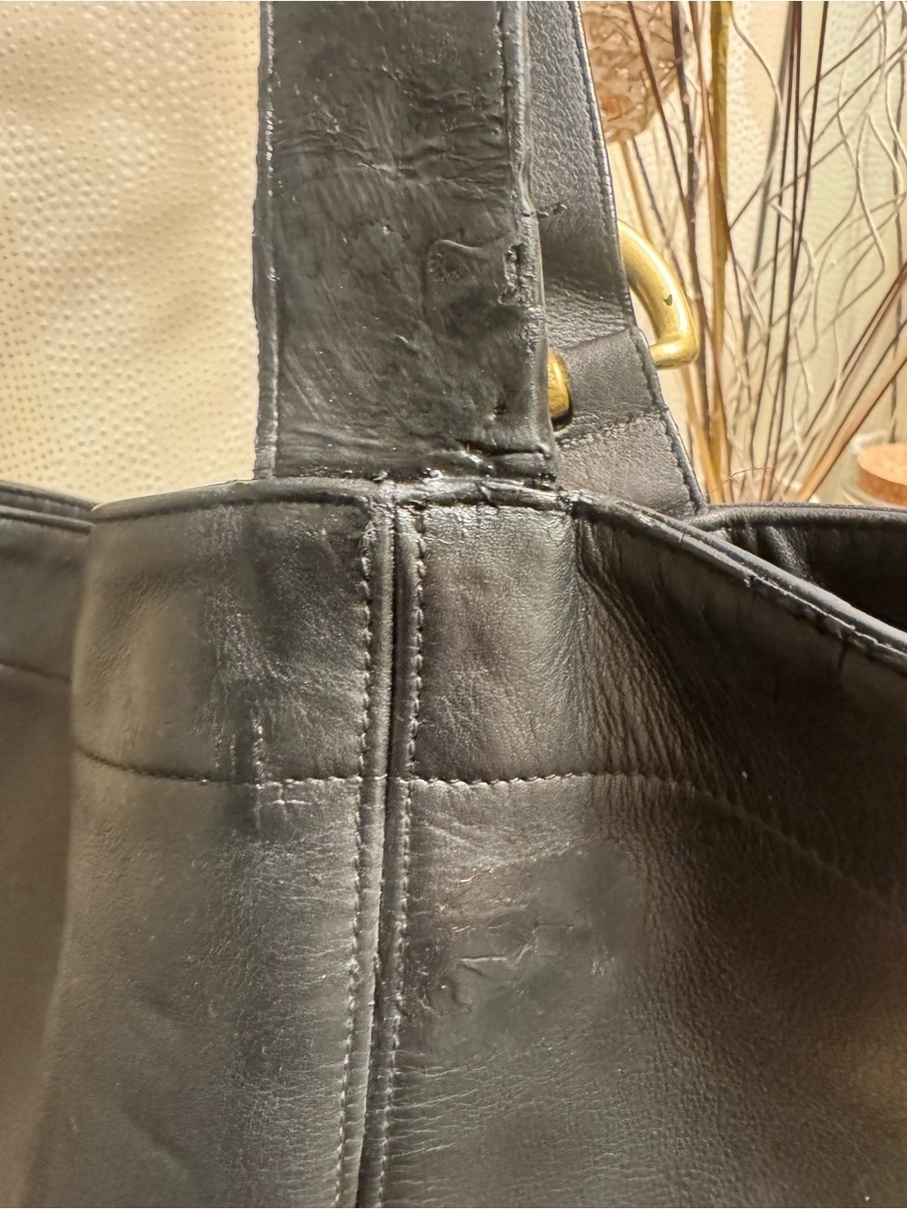 Coach Large Soho Classic Black Leather Tote Bag with Gold Hardware**read** - Picture 3 of 8